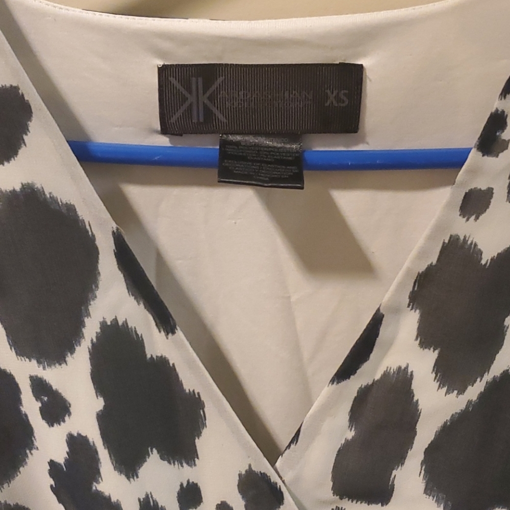 Dress - Picture 3 of 7
